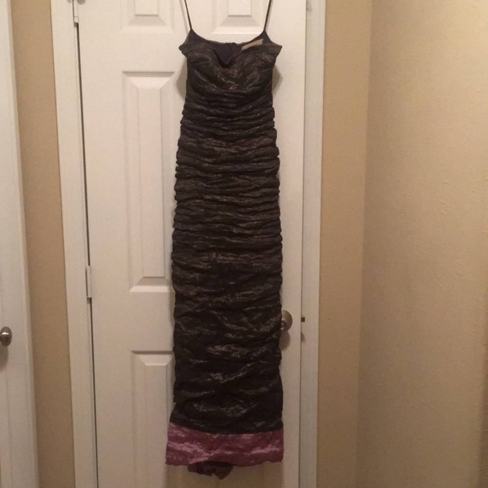 Strapless formal